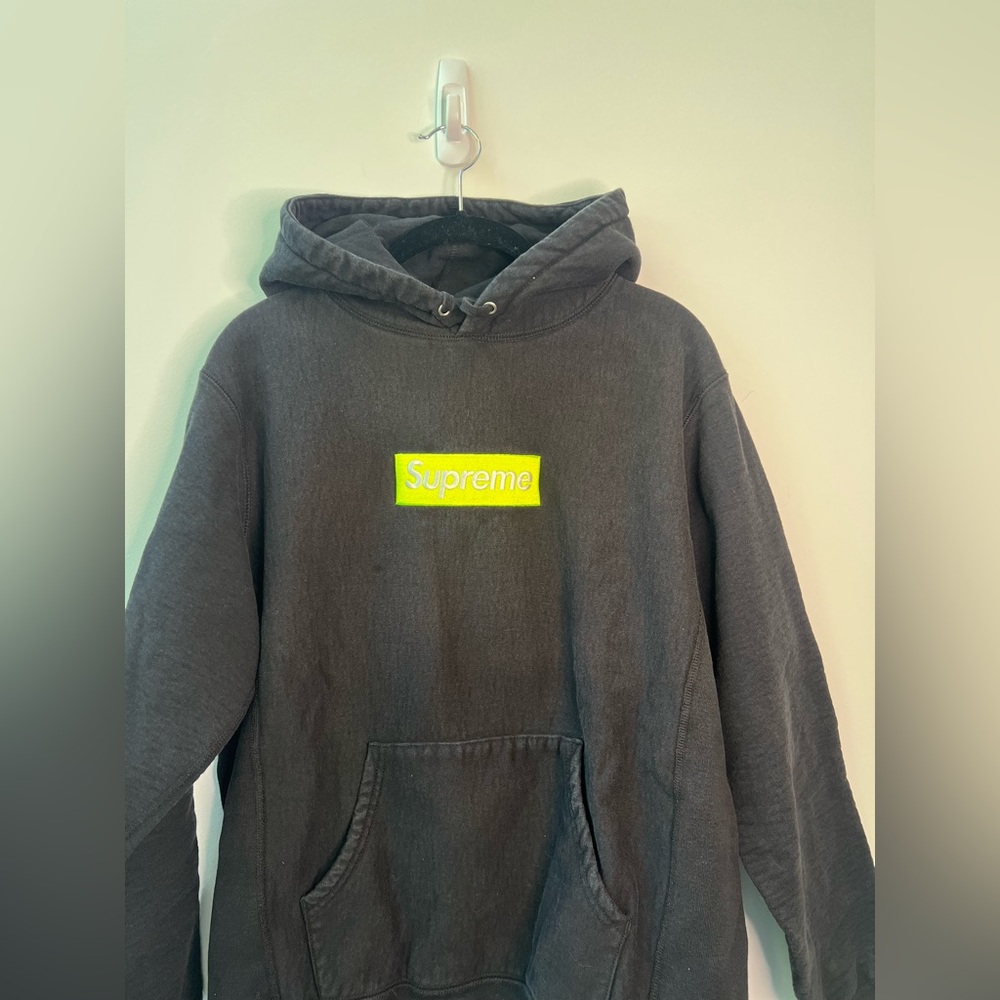 Supreme Black Hoodie with Neon Yellow Accent - Picture 4 of 6
